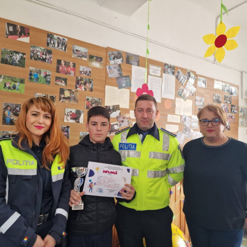 Câștigătorii concursului pentru siguranța școlară al campaniei anti-violentă din școli au fost desemnați