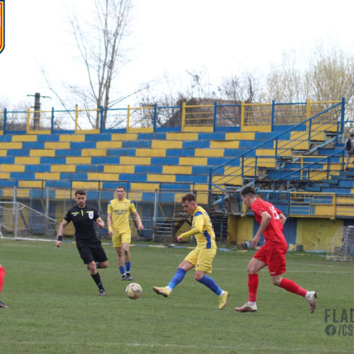 Flacăra Moreni învinsă de CS Dinamo București în ultima etapă a sezonului regular din Liga a 3-a