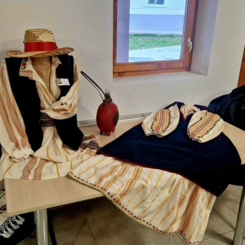 Va avea loc o expoziție de costume tradiționale bulgărești la Parohia Sf. Nifon din Târgoviște cu prilejul sărbătorii Tudorița