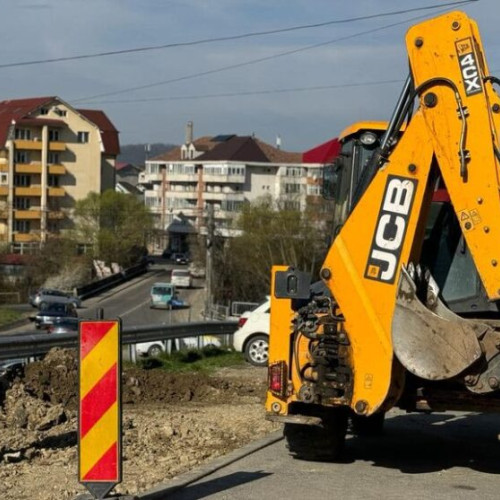 Noi parcări pe strada Pajiștei, lângă Podul Jelnei: Primăria construiește 27 de locuri de parcare pentru locuitorii din zonă