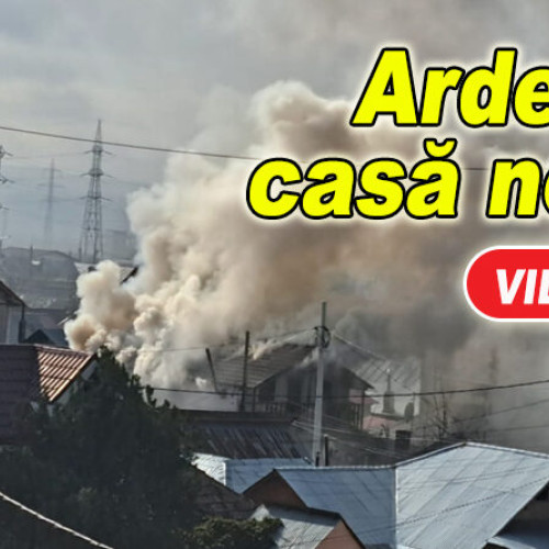 Incendiu la etajul superior în blocul din Textila, imagini îngrozitoare de la fața locului trimise de un cititor