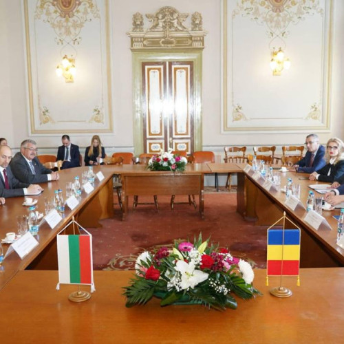 Vizita oficială a delegației bulgare la Primăria Târgoviște, cu ocazia sărbătorii "Paștele cailor" din cartierul Matei Voievod