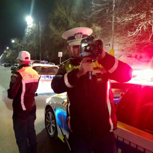 Politia din Navodari verifica viteza rutiera. 220 de persoane verificate si 61 de sancțiuni aplicate pentru încălcări ale normelor de circulație.