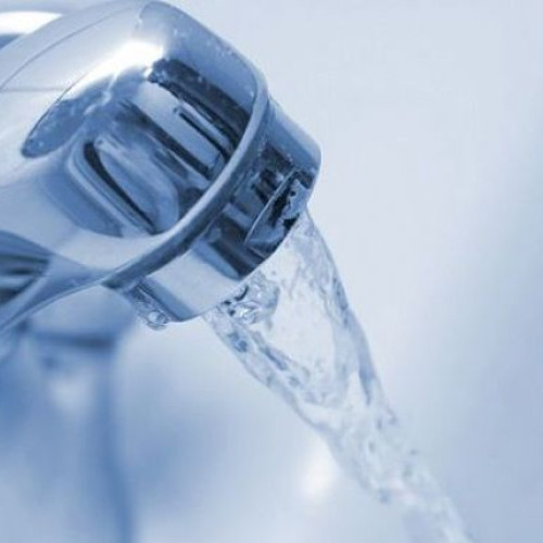 Clienții restaurantelor primesc gratuit apă potabilă, conform noilor reglementări.