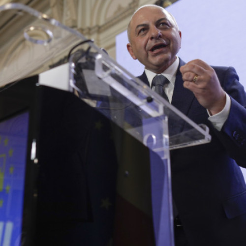 Spusele lui Nicușor Dan, considerate greșite de Cătălin Cîrstoiu, candidatul comun al PNL și PSD pentru Primăria Capitalei: „Nu sunt controlat nici de PSD, nici de PNL. Eu sunt eu”