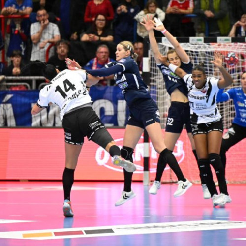 Gloria Bistriţa-Năsăud şi HC Dunărea Brăila se vor duela în semifinalele EHF European League la handbal feminin!