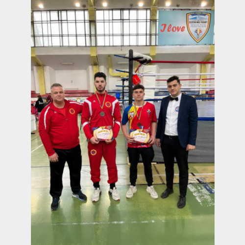 REC: "Basti Box Salonta la Cupa României - Medalii pentru seniori: bronz și argint