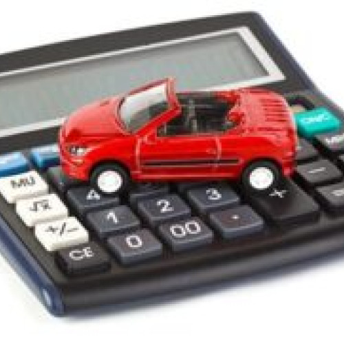 Plafonarea tarifelor pentru RCA ar putea fi extinsă cu trei luni în România