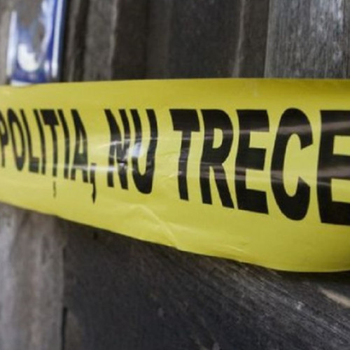 Tragedie în Dolj - Copil de doi ani a murit la petrecerea sa. Mama organizase o mică petrecere, dar nenorocirea a lovit. Se presupune că băiatul a băut otrăvitoare stă la oi și că a avut acces la ea. Autoritățile investighează cazul.