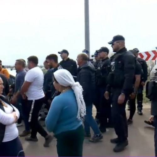 Scandal la depozitul ilegal de fier vechi din Călărași: Polițiștii și jandarmii au intervenit alături de garda de mediu pentru a combate practicile ilegale de depozitare.