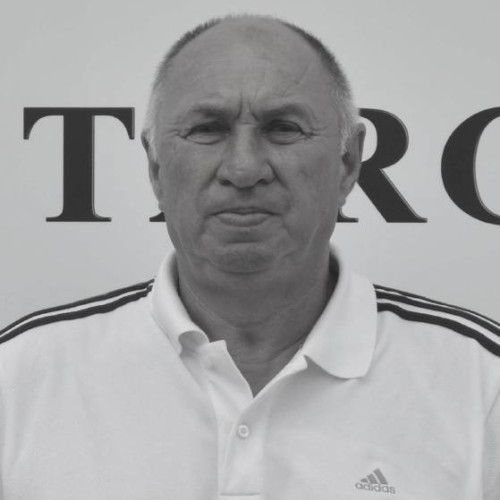 - "Nicolae Guțoiu, unul dintre cei mai mari antrenori din județul Dâmbovița, a decedat la vârsta de 68 de ani"
"Județul Dâmbovița: Un mare antrenor de atletism a decedat la vârsta de 68 de ani