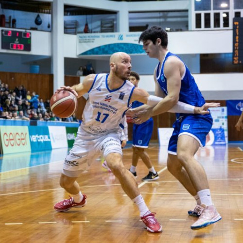 CSM Târgu Mureș caută revanșa în duelul cu CSM Corona Brașov pentru a rămâne în lupta pentru play-off