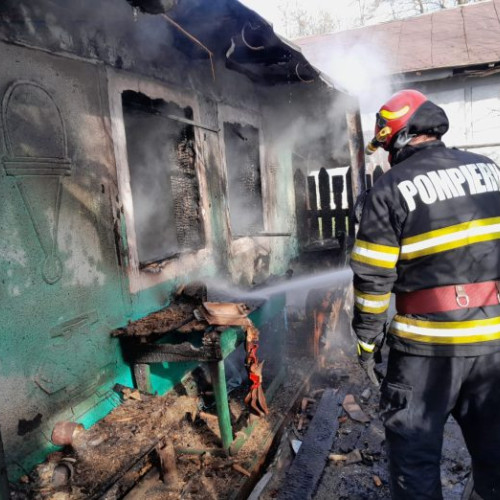 Tragedie în Uncești - Bunești: Bărbat cu probleme locomotorii carbonizat în propria casă după incendiu
