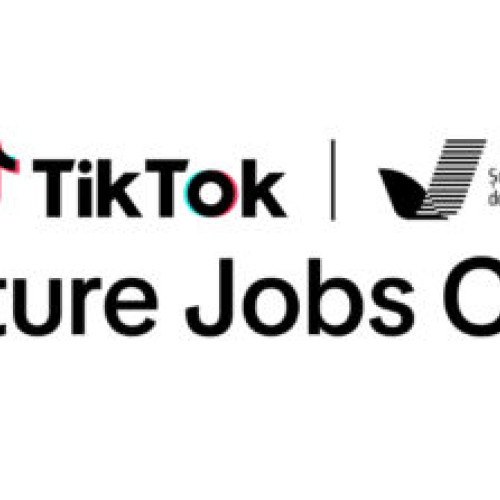 Elevii din Braşov participă la concursul „Future Jobs Cup” - Proiecte pentru locurile de muncă ale viitorului