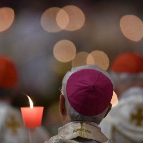 Credincioşii catolici, protestanţi şi reformaţi marchează astăzi Vinerea Mare fără Papa Francisc