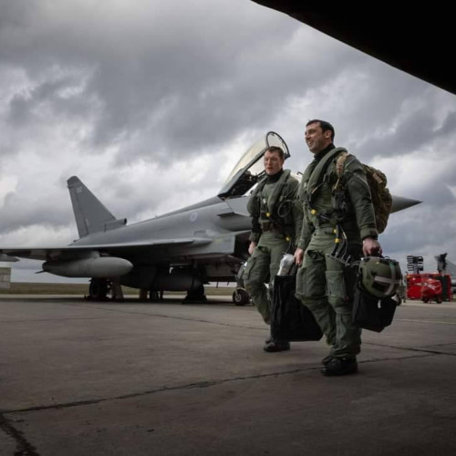 Șase aeronave Eurofighter Typhoon ale Forțelor Aeriene Regale Britanice au aterizat la Mihail Kogălniceanu
