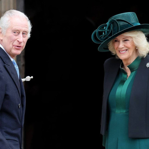 Regele Charles al III-lea la slujba de Paşte în capela Saint-George din Windsor