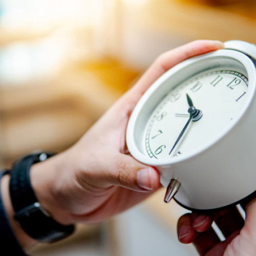 Cum ne afectează trecerea la ora de vară. Medicii avertizează care sunt consecințele: „Pot apărea multe tulburări”