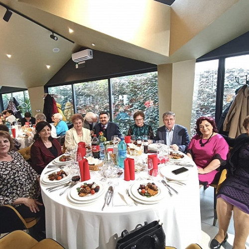 Președinții PSD Satu Mare sărbătoresc Ziua Femeii cu doamnele din Asociația Județeană a Pensionarilor