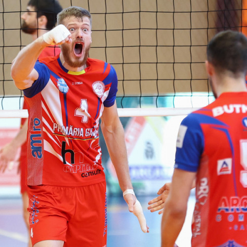 CSM Arcada, victorioasă în primul meci din sferturile Diviziei A1 de volei masculin