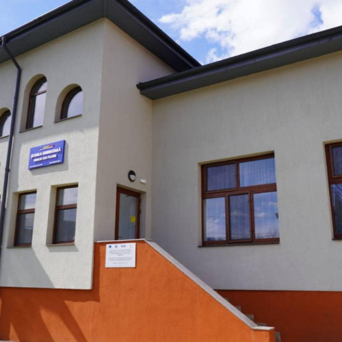 Inaugurarea Școlii Gimnaziale din Malu cu Flori, o investiție majoră de 6.7 milioane de lei, a fost celebrată astăzi