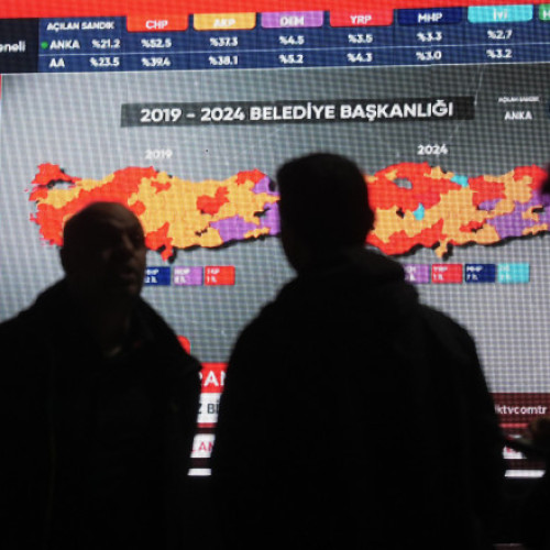 Alegeri locale în Turcia, alegeri strânse pentru Istanbul și Ankara

"Voturi strânse în Turcia pentru orașele Istanbul și Ankara