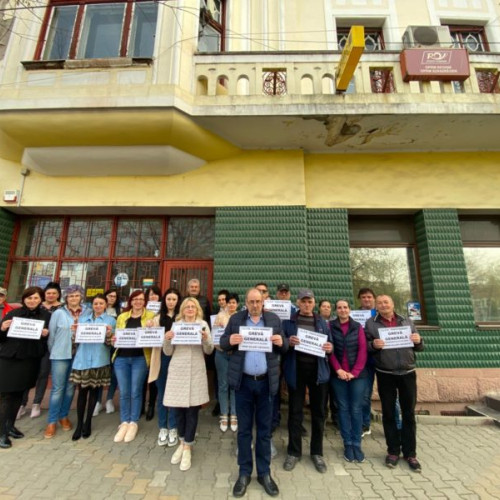 Angajaţii Poştei Române declanşează greva pentru majorarea salariilor