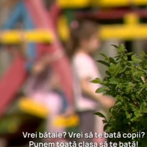Anchetă în cazul unei înregistrări revoltătoare cu o educatoare din Ploiești, care i-ar fi agresat verbal pe preșcolari și le-ar fi amenințat cu bătaia. Directorul grădiniței: "Am demarat anchorarea, poliția, de asemenea, s-a sesizat". Situație incidentă în grădinița din Ploiești.