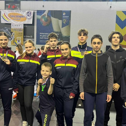 Sportivii de la CS Târgoviște triumfă cu patru medalii la Cupa Okinawa la karate