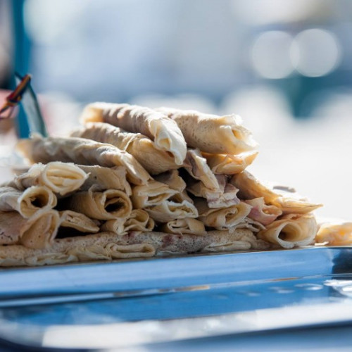 Festivalul clătitelor: Prejmerul găzduieşte ediţia a 17-a, eveniment inclus în tururile oferite de agenţiile de turism