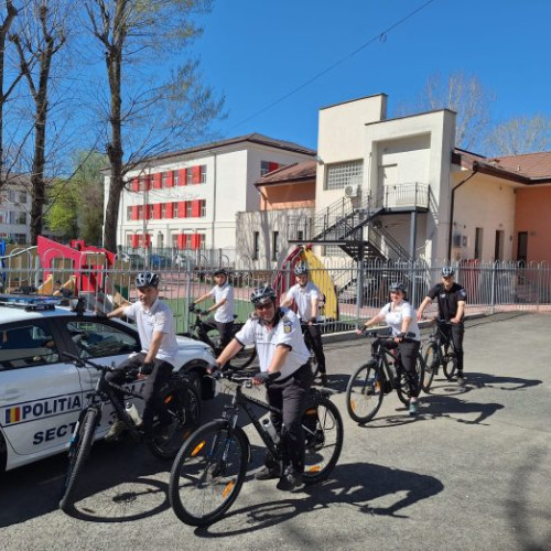 Echipajele de Polițiști pe Biciclete Patrulează Din Nou în Sectorul 3 pentru Siguranța Publică