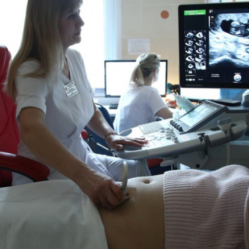 Greșeala mortală într-un spital din Praga: Femeia asiatică a suferit un chiuretaj în locul altei paciente