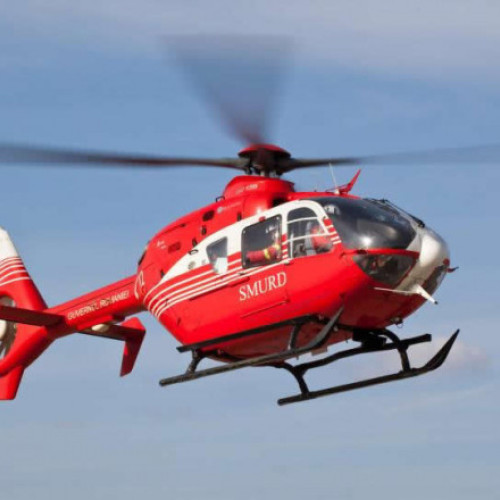 Transportul de urgență al unui bebeluș cu afecțiune severă de la Bistrița la Cluj-Napoca prin intermediul unui elicopter SMURD