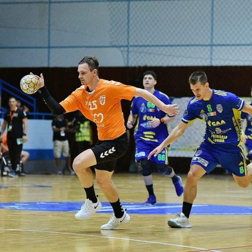 Partida CS Minaur vs Steaua București la Sala Polivalentă "Lascăr Pană" din Baia Mare, gazda jocului din etapa a 21-a din Liga Zimbrilor, arbitrat de Anton Drăgănescu și Florin Rădulescu. Minaur se apropie de podiumul Ligii Zimbrilor, cu șase meciuri rămase, având patru puncte avans față de Potaissa Turda. De asemenea, Minaur este calificată în semifinalele EHF European Cup și va juca cu Valur. Meciurile cu CSM Focșani și Bacău sunt programate pe 16 și 14 aprilie, cu posibilitatea de modificare. În plus, Minaur va juca și cu "U" Cluj