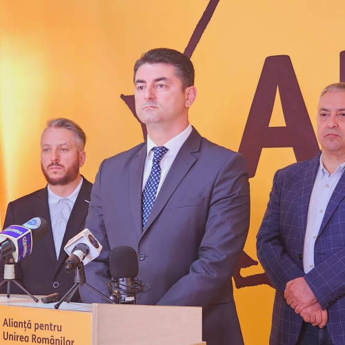 Candidații AUR la alegerile locale și europarlamentare din 9 iunie vin la Târgoviște sub conducerea lui George Simion. Evenimentul va avea loc duminică, 7 aprilie, „sub Turnul Chindiei” în conformitate cu anunțul făcut astăzi de Ciprian Iacob, coordonatorul organizației județene AUR Dâmbovița. Luptând pornind de la vechea capitală a Țării Românești, așa cum au făcut și marii voievozi și Vlad Țepeș, AUR se opune sistemului corupt și apără dreptatea, credința și libertatea poporului. Fără să accepte ocolișuri, candidatul