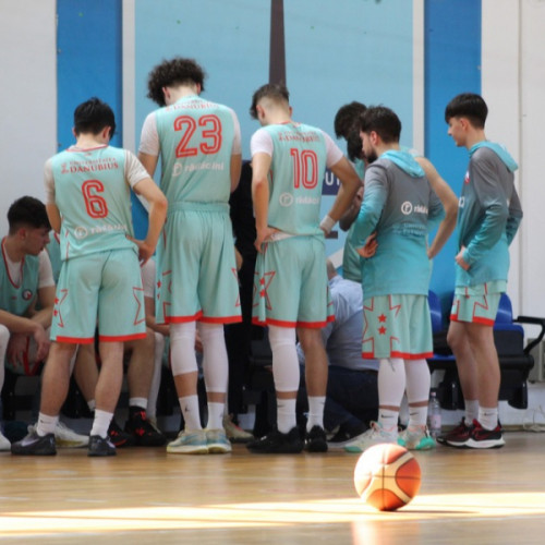 Banii pentru sportivi juniori şi copii, împărţiţi de 14 cluburi gălăţene în ședința Consiliului Local Joi, 04 Aprilie 2024 19:00