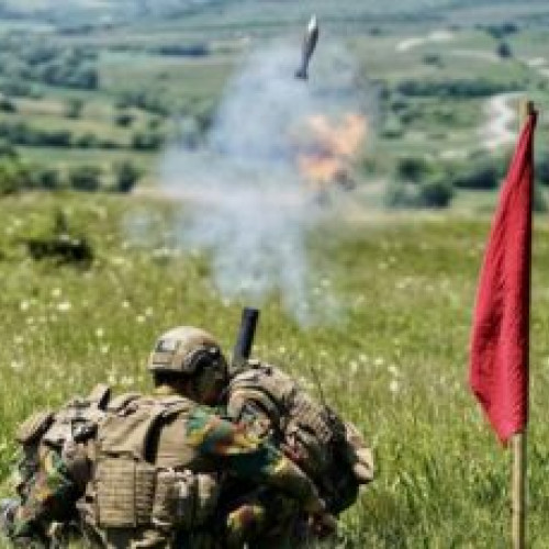 Exercițiu militar la Cincu cu soldați români și aliați: trageri cu muniție reală în poligonul din Brașov