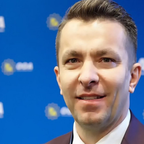 Exclusiv Pascu dă vina pe presă pentru că a fost revocat de la ONJN: „S-a focusat pe frizerul cel fraier care nu are nicio competență”