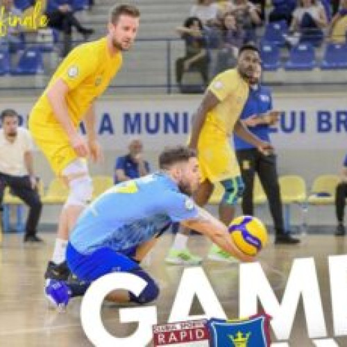 Corona Brașov câștigă primul meci în semifinalele de volei masculin împotriva Rapidului