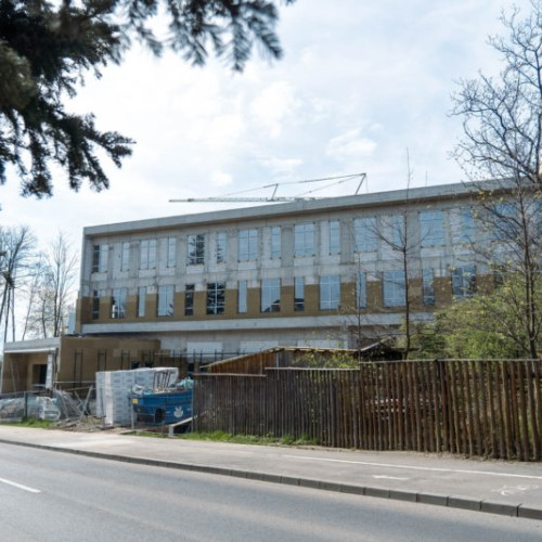 Lucrările de izolare a spitalului de pneumologie din Sfântu Gheorghe au început cu sprijinul unei companii naționale