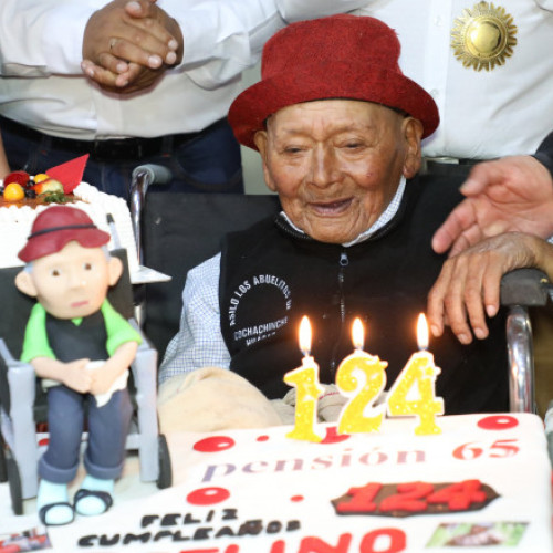 Cel mai bătrân om din lume, nu ar fi, de fapt, cel mai bătrân. Un bărbat din Peru susține că are mai mult cu 13 ani