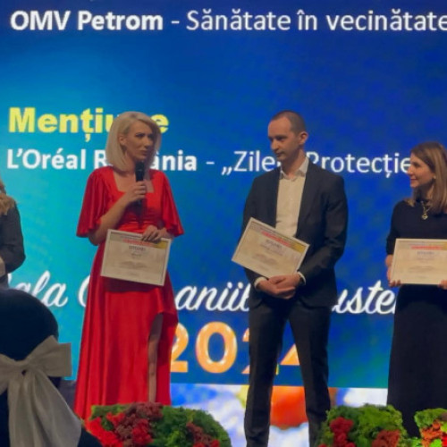 Grupul Digi primește încă o recunoaștere pentru campania "Avem același sânge" la Gala Romanian CSR Awards, în urma gestului de umanitate al celor peste 4.500 de români care s-au alăturat proiectului. Carla Tănasie: "Mulțumesc pentru premiu și încurajări, trebuie să continuăm să susținem reforma sistemului de transfuzie