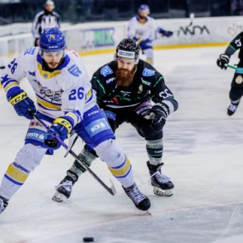 Finala Erste Liga se mută în Brașov pentru meciurile III și IV, după victoriile echipei Corona în primele două partide