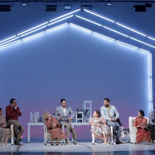 Seara teatrului la Galați: promoția 2024 de la Facultatea de Arte aduce piesele "Ultima zi de școală" și "Ușa e deschisă!" în două spectacole separate

"Gala de teatru la Galați: Promoția 2024 de la Facultatea de Arte aduce "Ultima zi de școală" și "Ușa e deschisă!" în două piese separate la Teatrul Dramatic "Fani Tardini". Seara de vineri programează spectacole interesante cu actori promițători și dezbatere despre corectitudine.