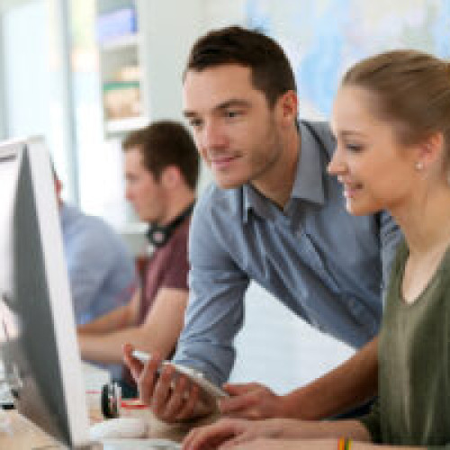 Majoritatea angajaților doresc o creștere salarială: sondaj eJobs