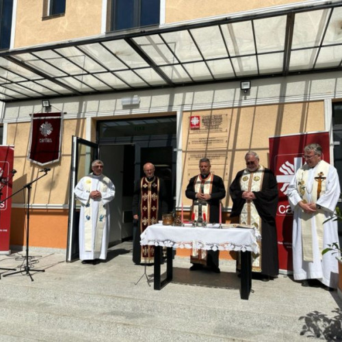 O nouă inaugurare a unui centru social multifuncțional pentru vârstnici în Târnăveni