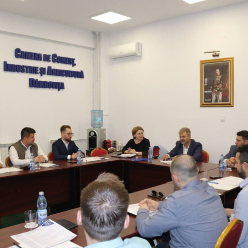 Întâlnirea Entrepreneurilor Dâmbovițeni în Sprijinul Dezvoltării Economice, organizată de Camera de Comerț Dâmbovița