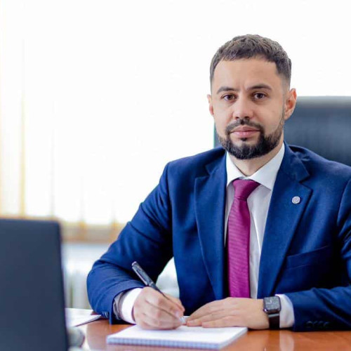 Subprefectul de Alba, Corneliu Mureșan, a demisionat pentru a candida la președinția Consiliului Județean din partea PSD