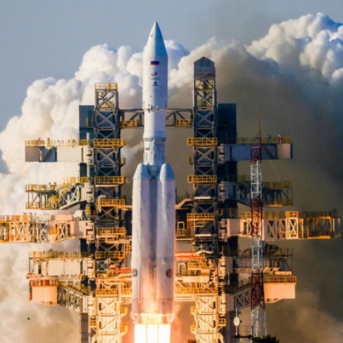 Rusia lansează cu succes o nouă rachetă de generație, Angara-A5, pentru înlocuirea lansatoarelor din anii '60