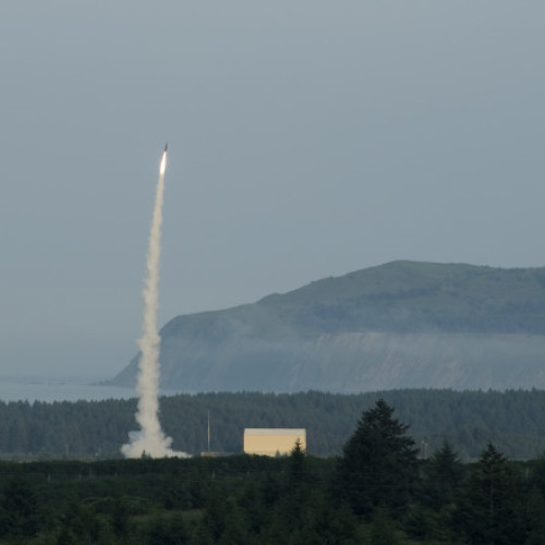 IDF: Scutul antirachetă „Arrow” al Israelului a interceptat cu succes zeci de rachete iraniene